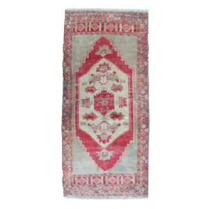 7353 Handwoven Vintage Rug 1’8x3'8