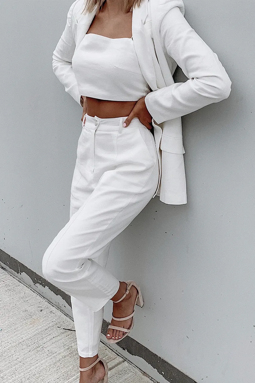 Ada white pants