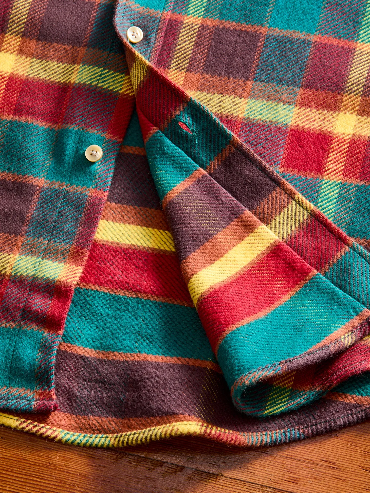 Canto Button-Up Shirt in Red