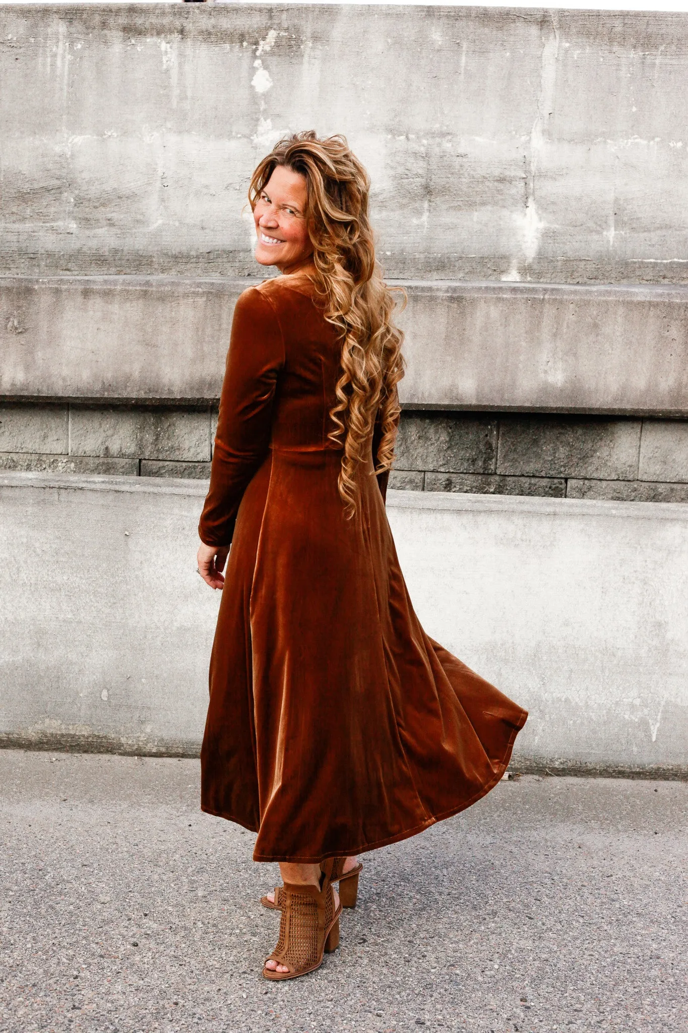 Ciara Velvet Dress