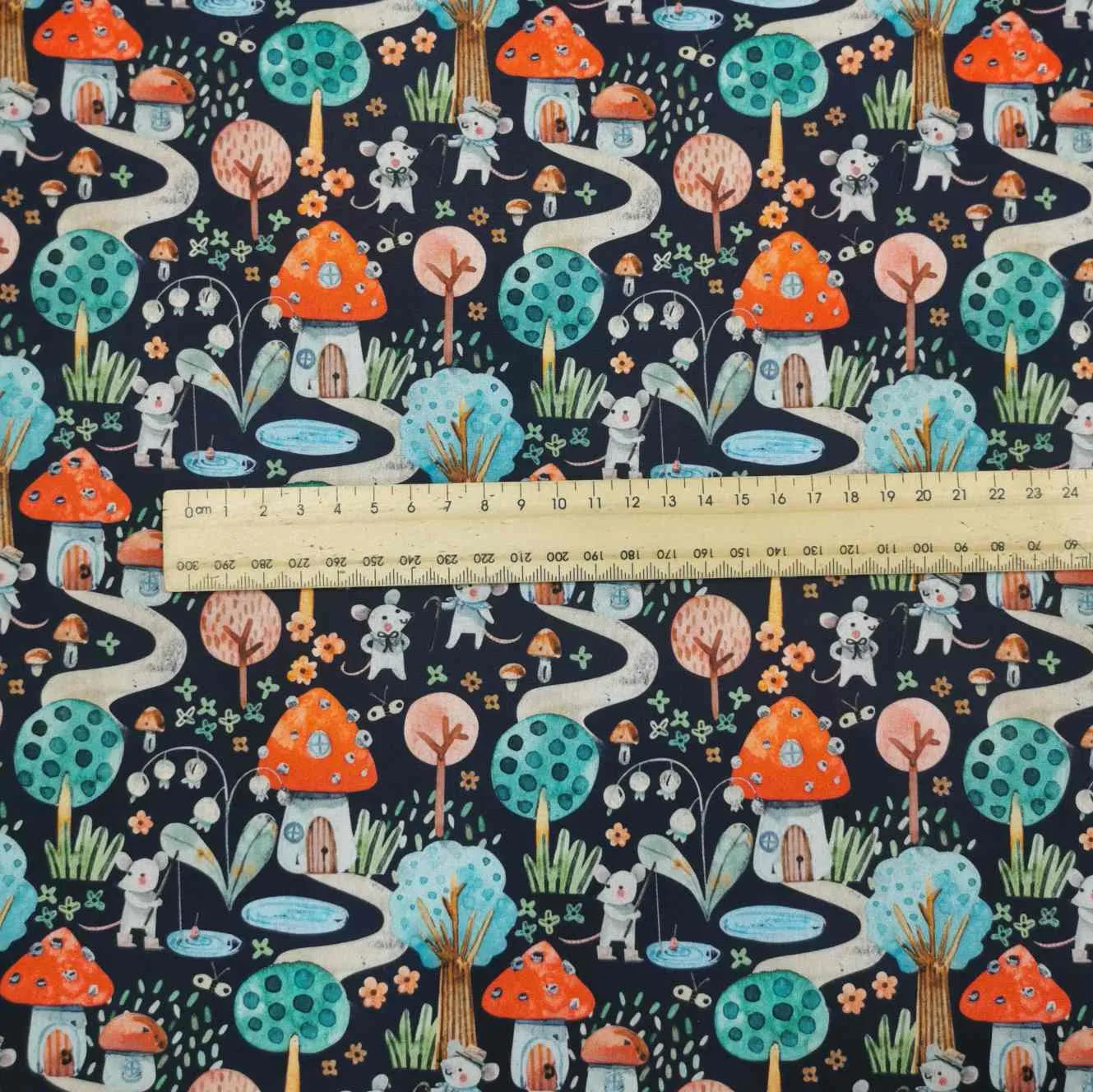 Cotton Poplin, Toadstool House