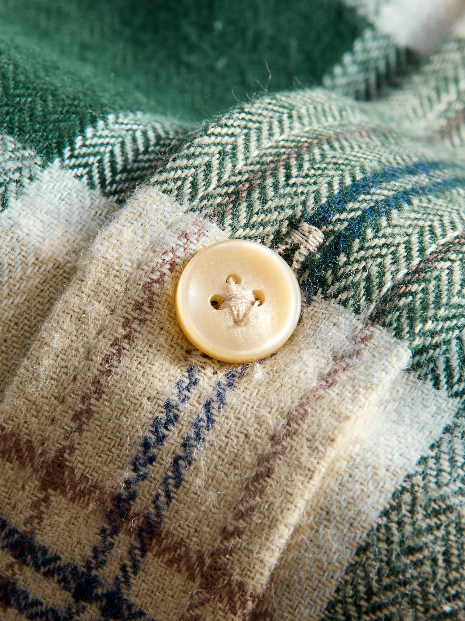 Fence Button-Up Shirt in Pine