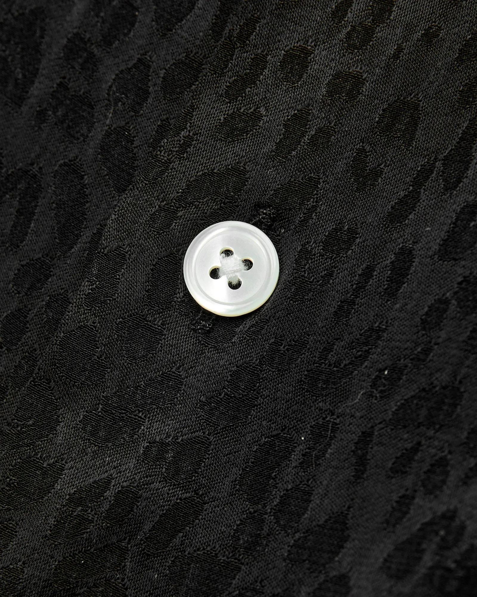 Finger Print Shirt in Black