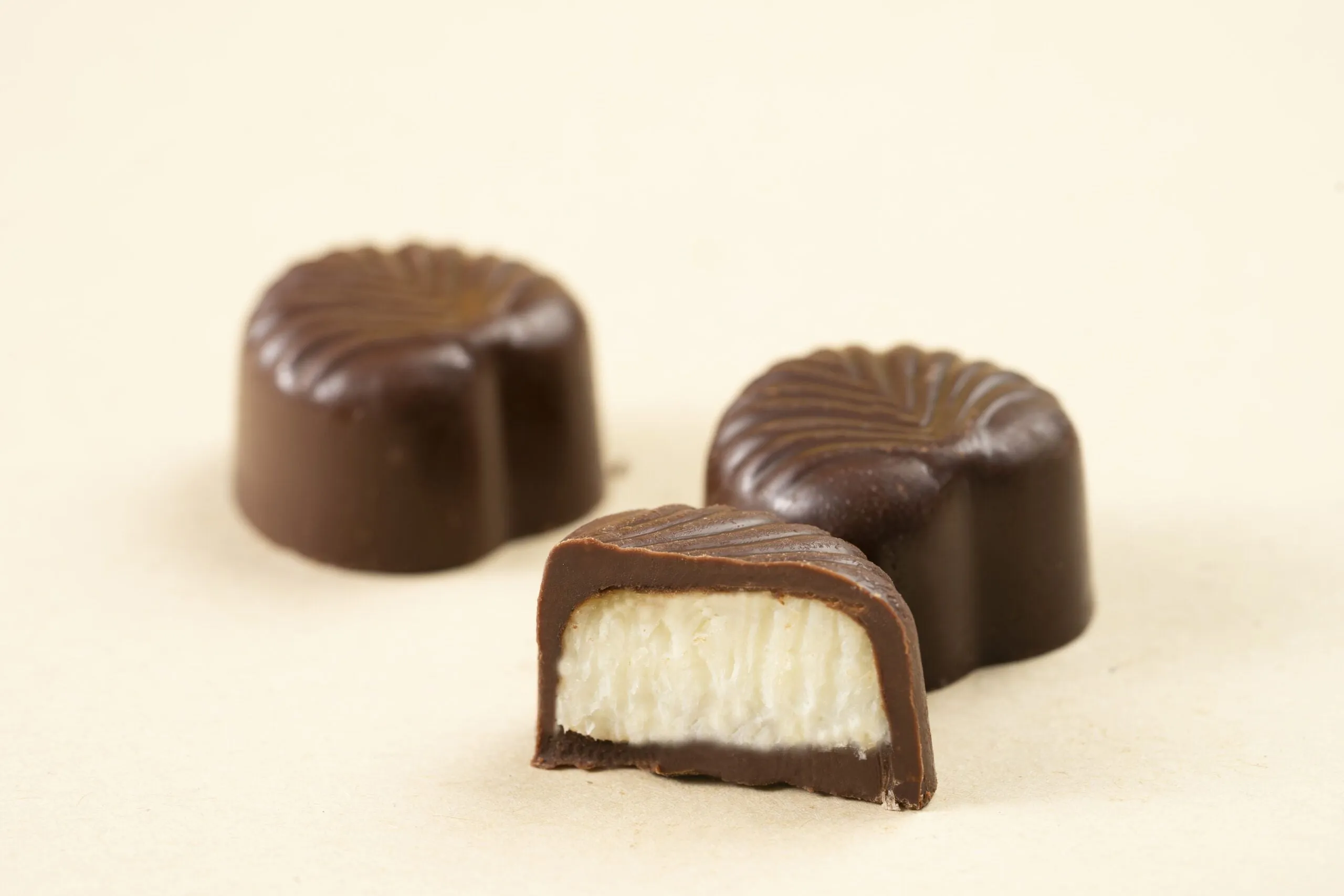 Legendary Chocolatier – Coconut Wine Chocolate– Vietnam Zoom Gift Sets 8 Pieces