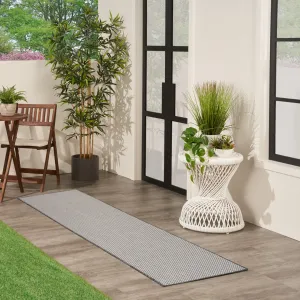 Leia Ivory/Charcoal Gray Indoor / Outdoor Area Rug Sand & Stable™ Rug Size: Runner 2'2" x 10'