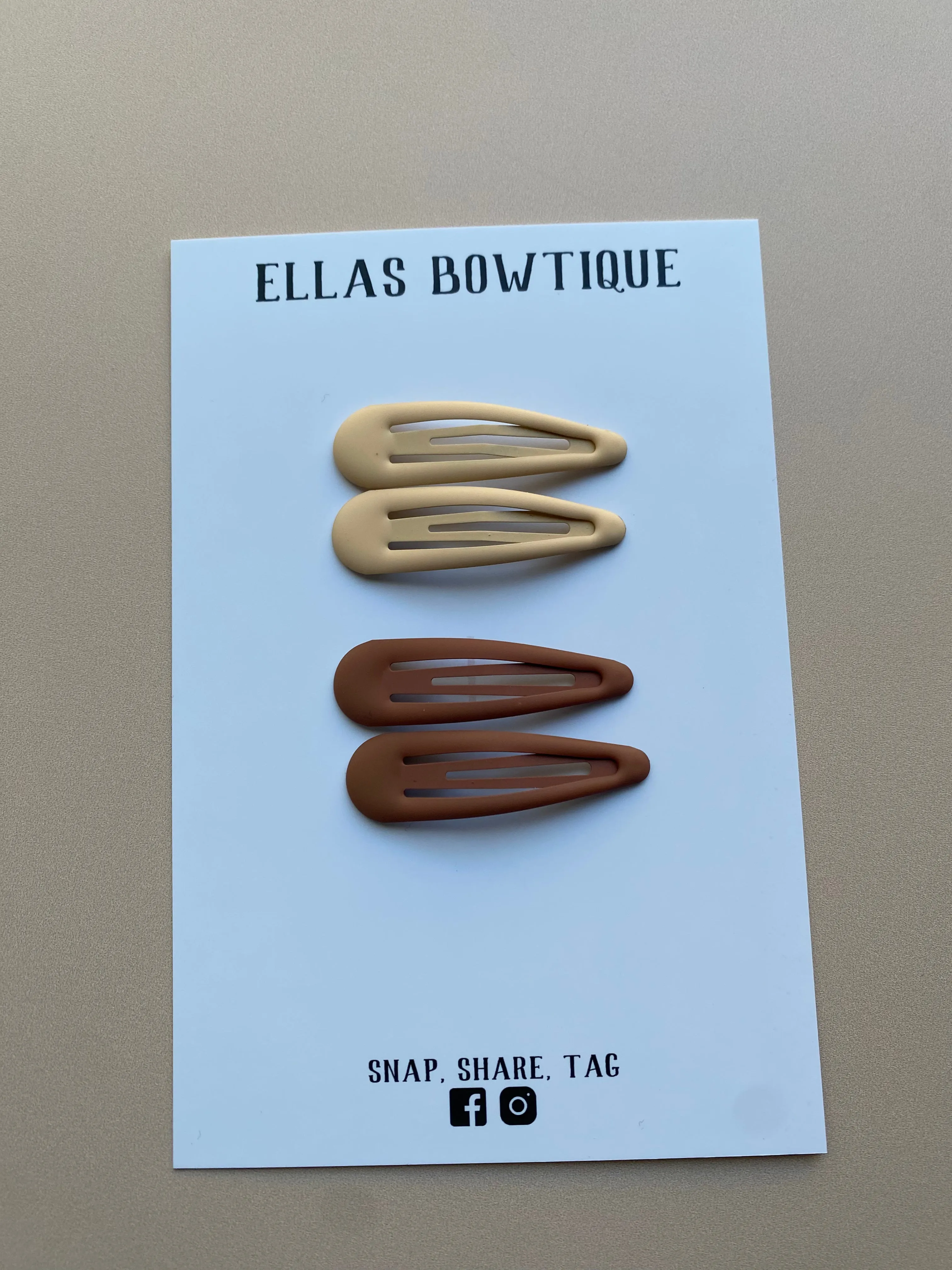 Neutral Snap Clip Set