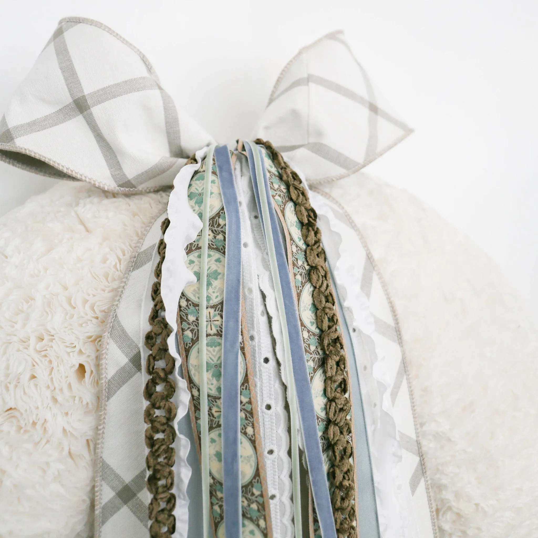 Pride & Prejudice RIBBON SET™ (with Bow)