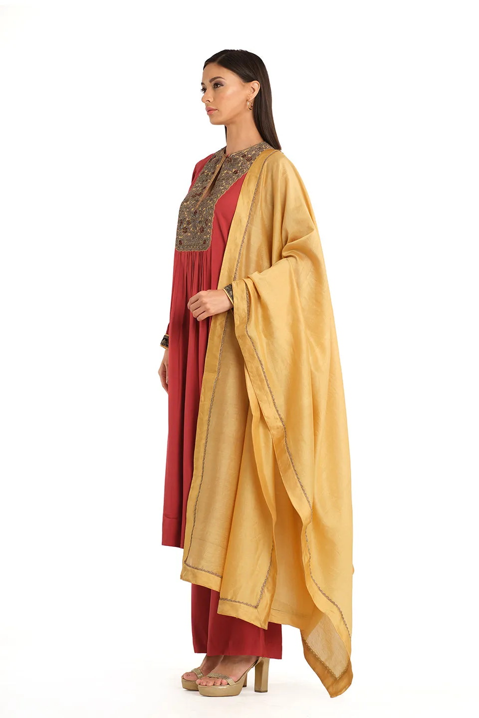 Red tunic set