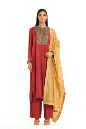 Red tunic set