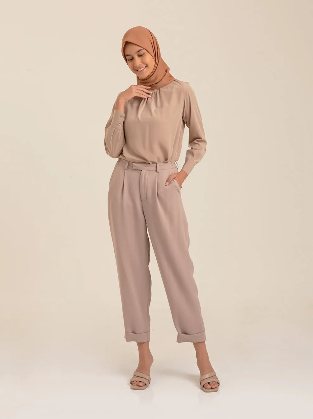 RIVER PANTS PLAIN BEIGE