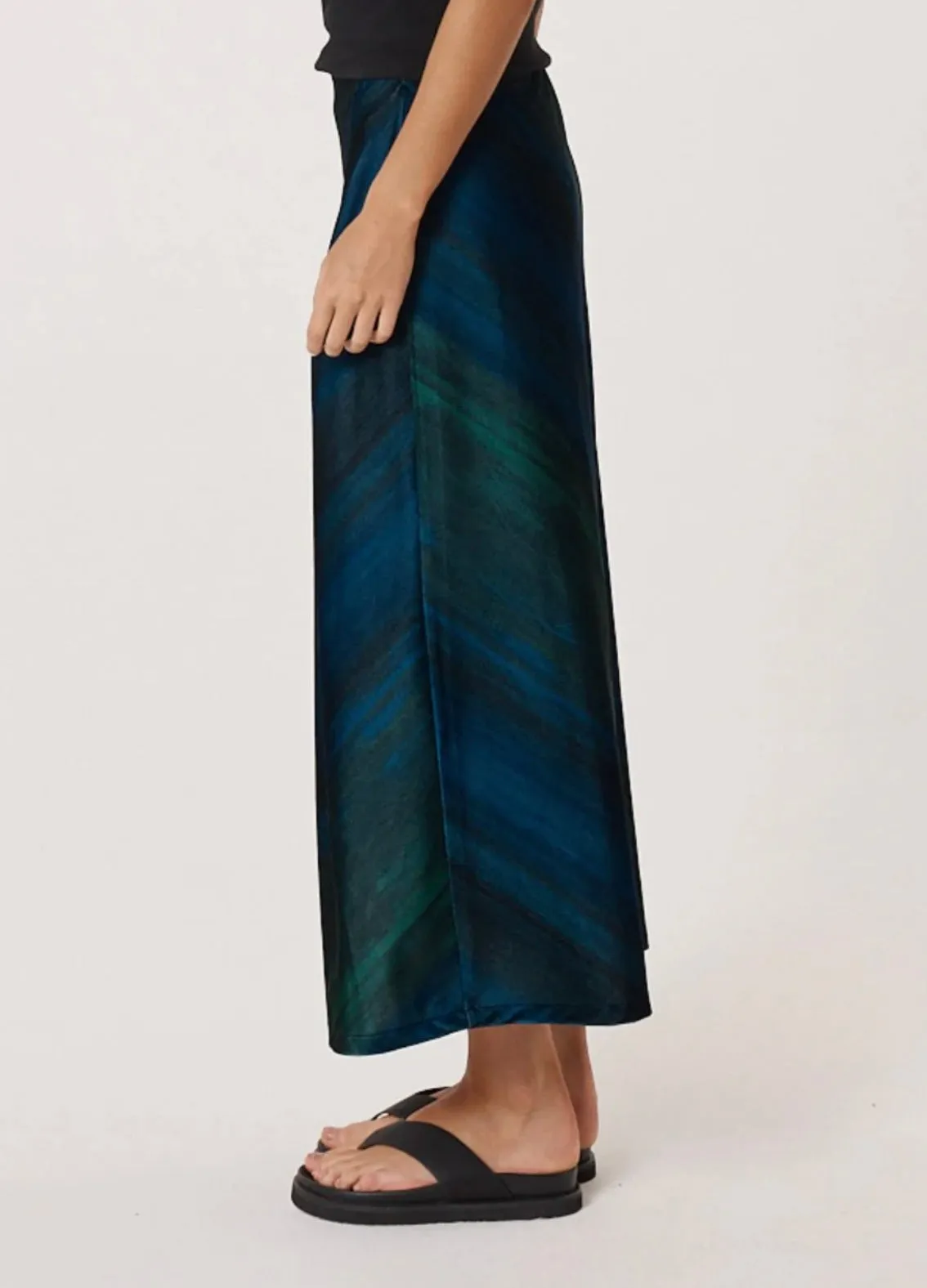 Sublime Skirt - Navy Ombre