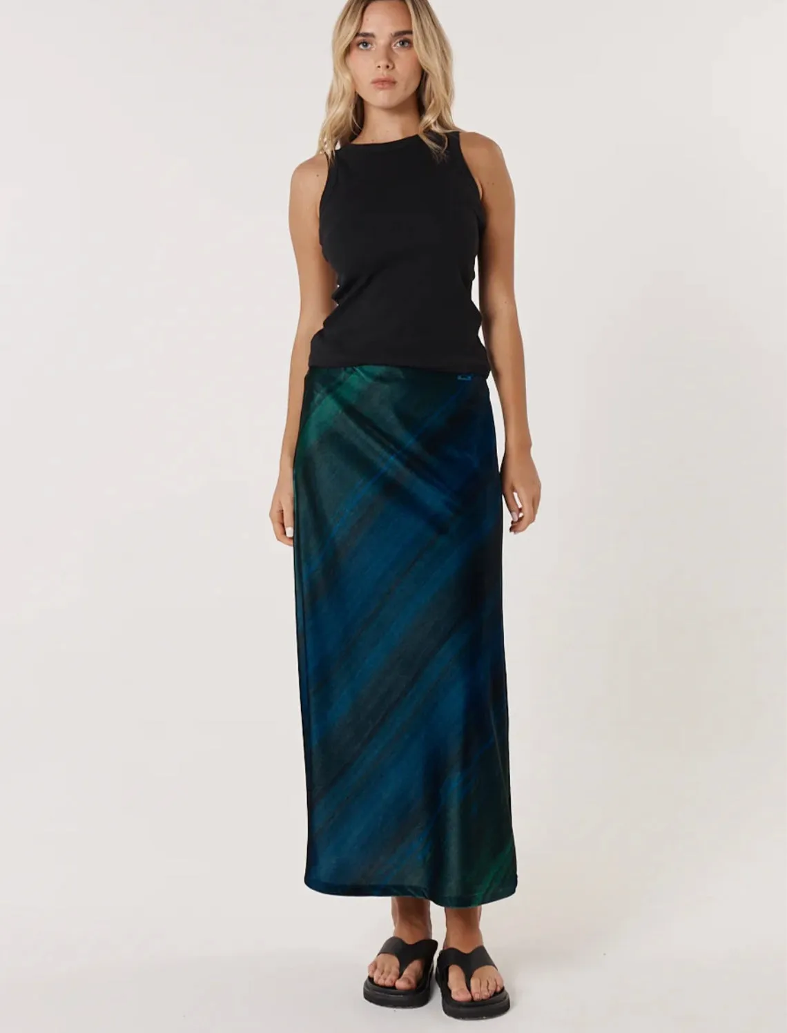 Sublime Skirt - Navy Ombre