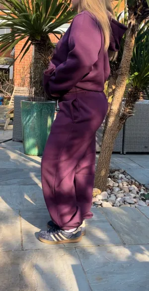 The Plum Zip