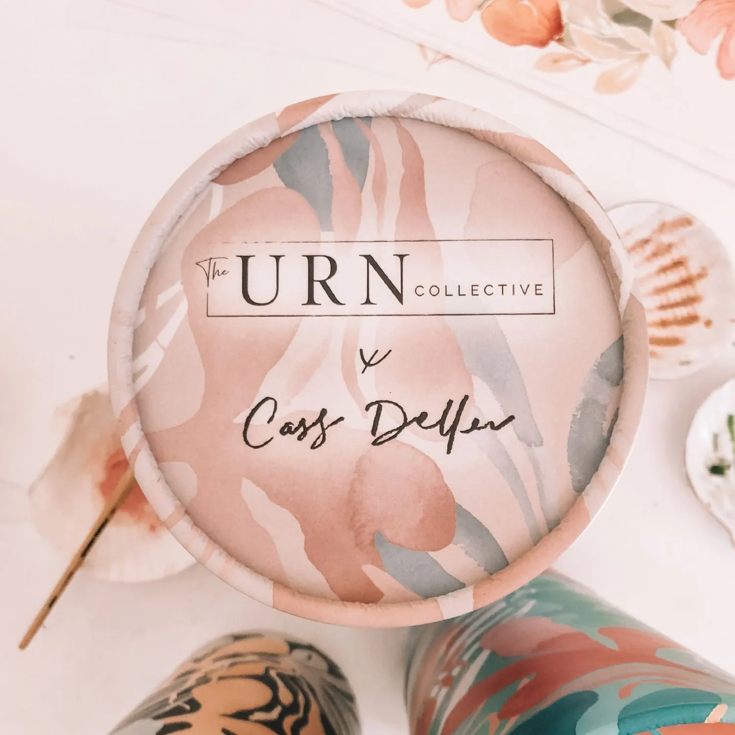 The Urn Collective x Cass Deller Scatter Urn - Neutral