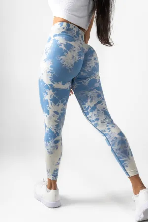 Tie dye light blue