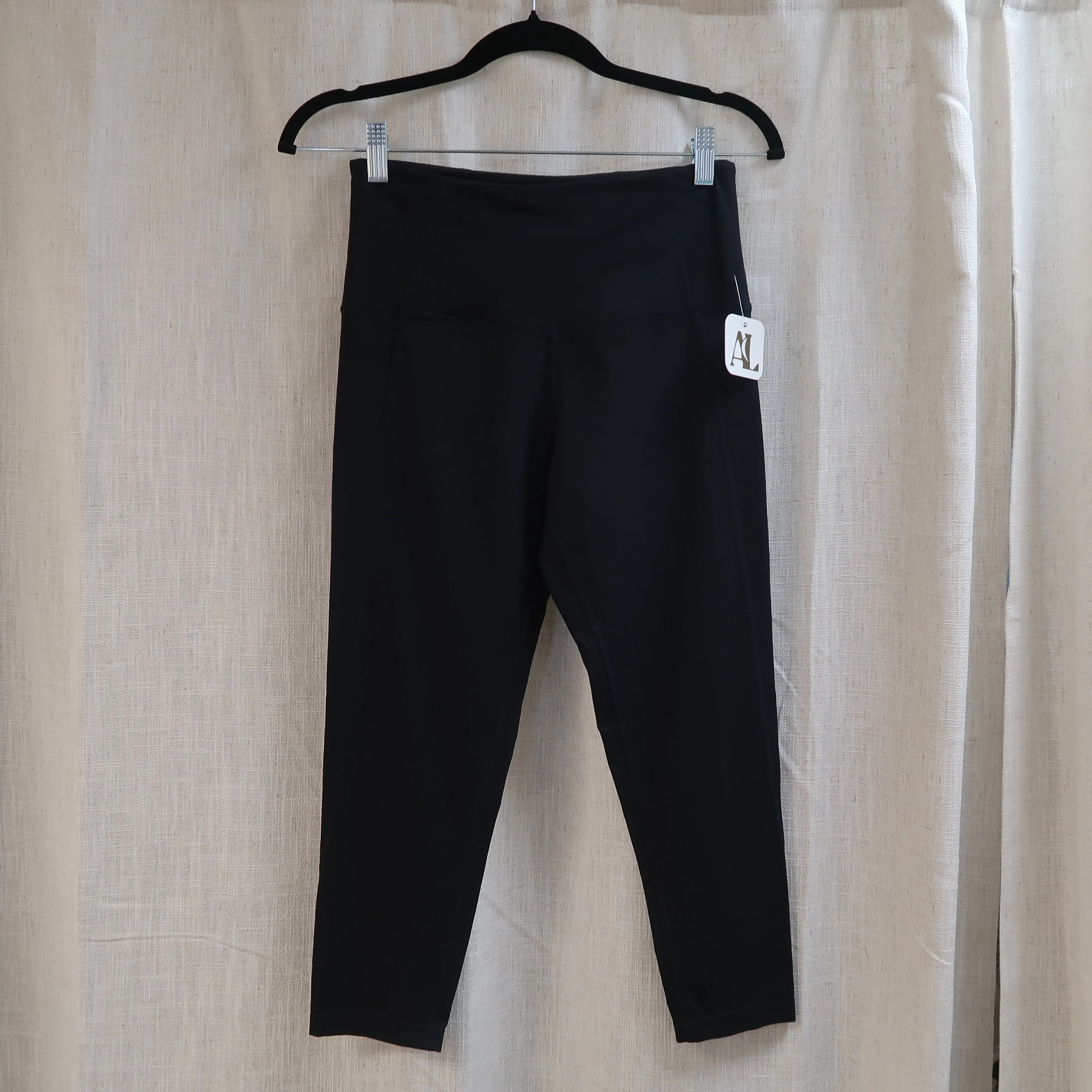 Tuff Athletics - Capri Leggings (Women's Small)
