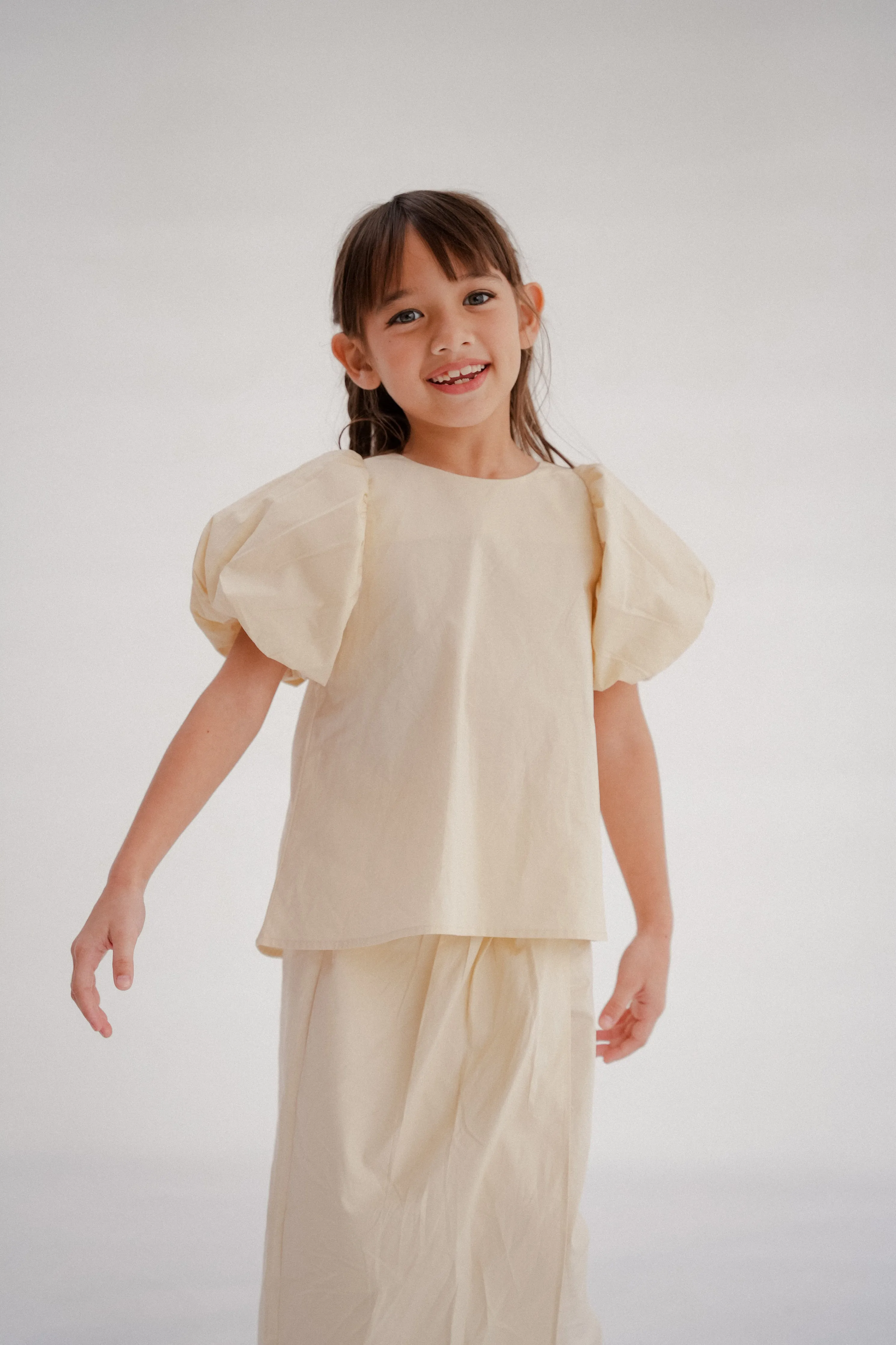 UMA KURUNG IN ECRU