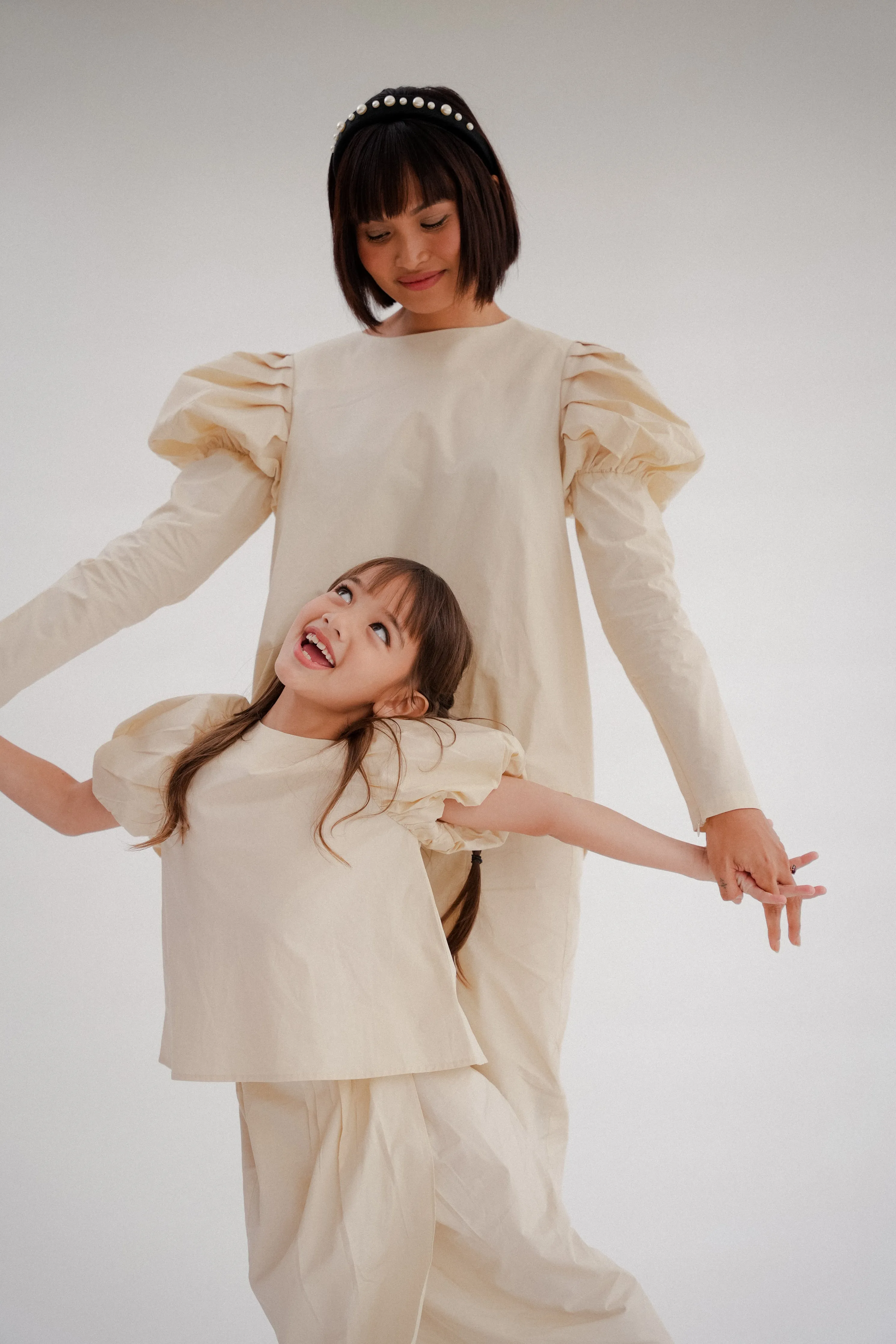 UMA KURUNG IN ECRU