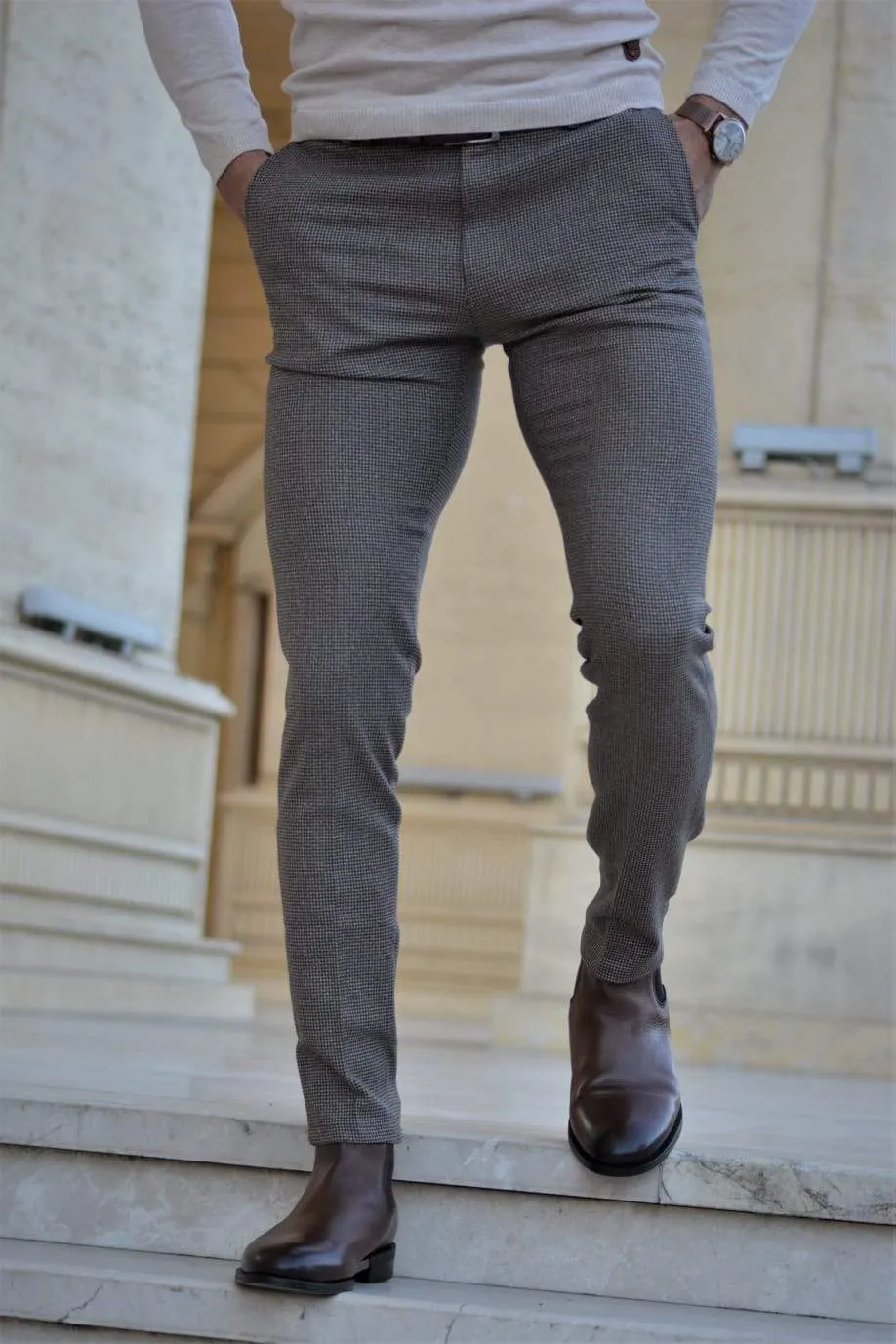 Vicenza Slim-fit Plaid Pants Beige - Ideal for Every Occasion