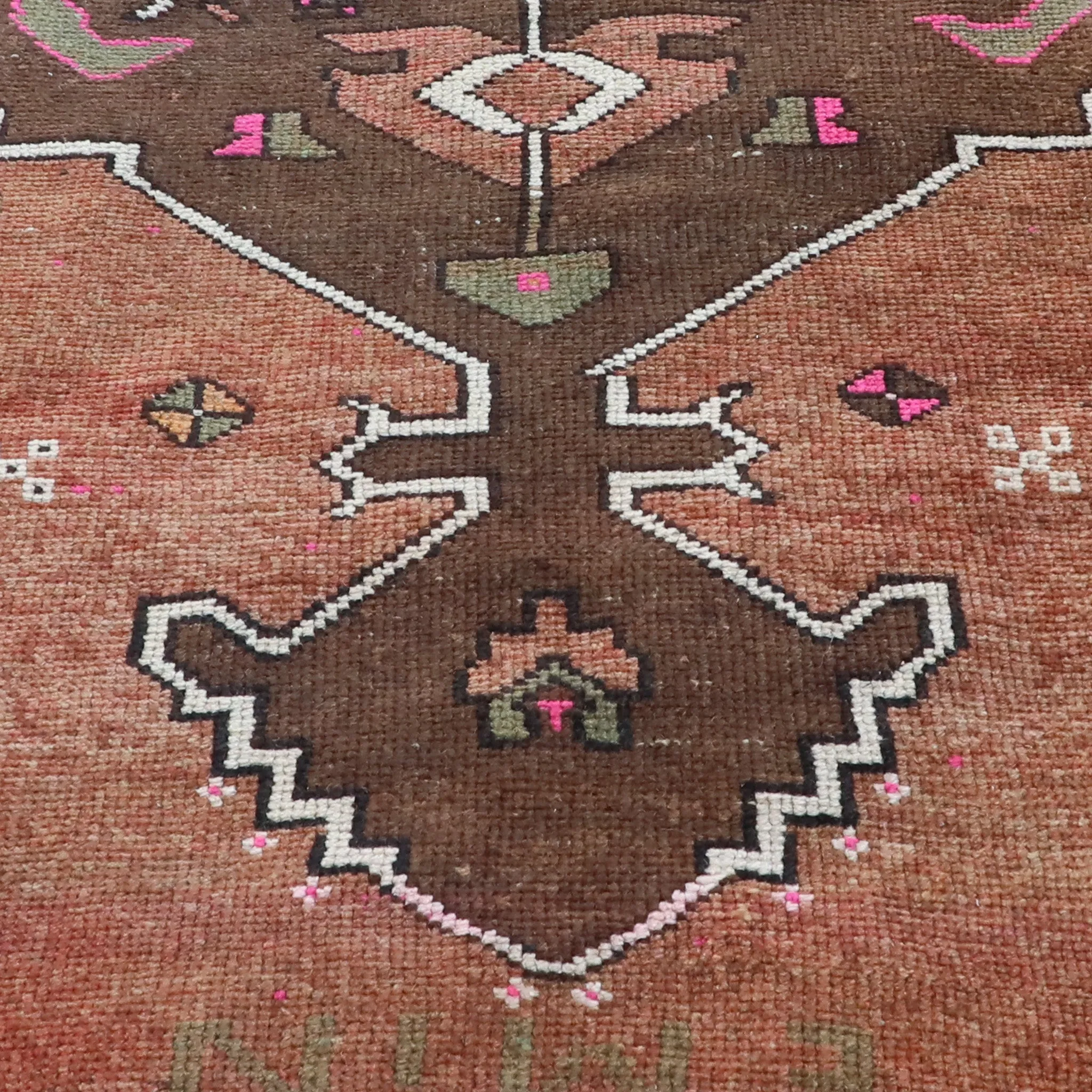 Z315 Handwoven Vintage Rug 2'11x12’7