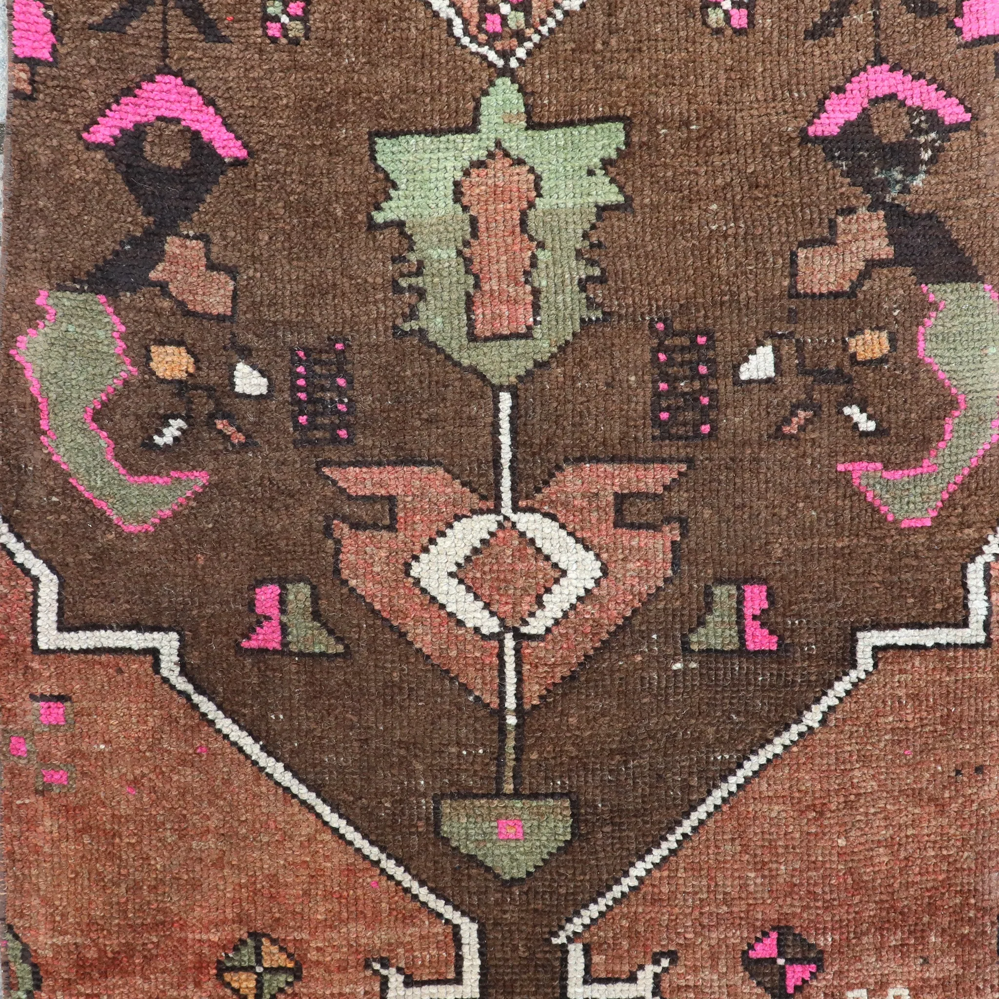 Z315 Handwoven Vintage Rug 2'11x12’7