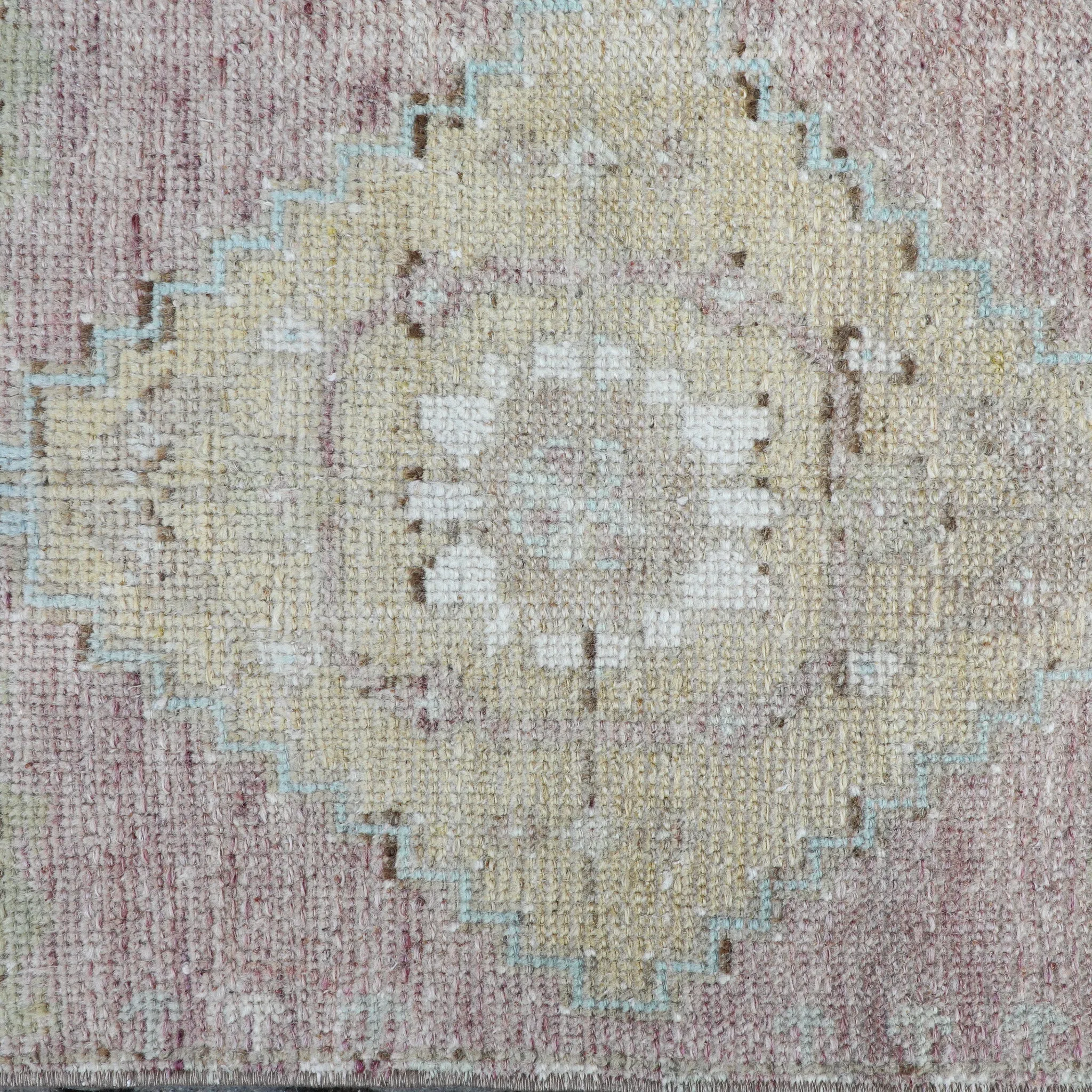 ZM231 Handwoven Vintage Rug 1’4x2'11