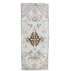 ZM241 Handwoven Vintage Rug 1’4x3'2